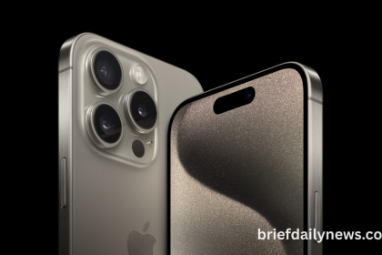 The Latest iPhone Can Be Had for Free With New Line or Trade-In