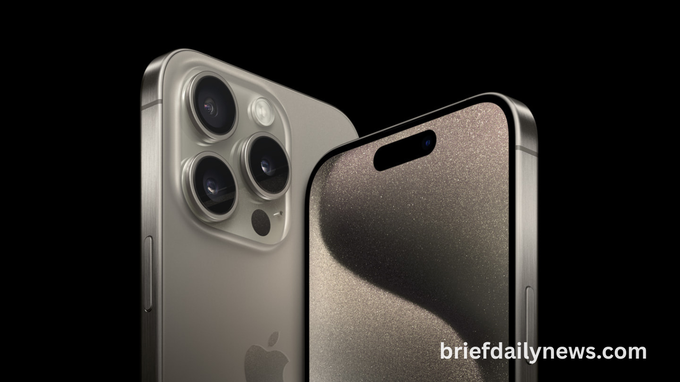 The Latest iPhone Can Be Had for Free With New Line or Trade-In